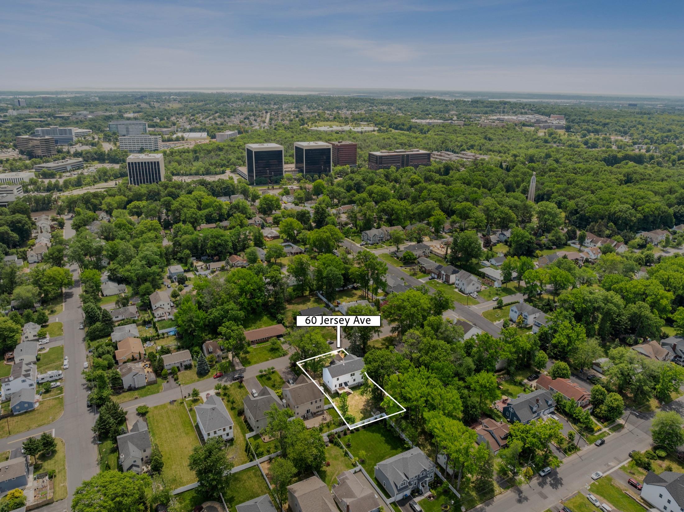Labeled aerial with the property lot outlined, Edison NJ
