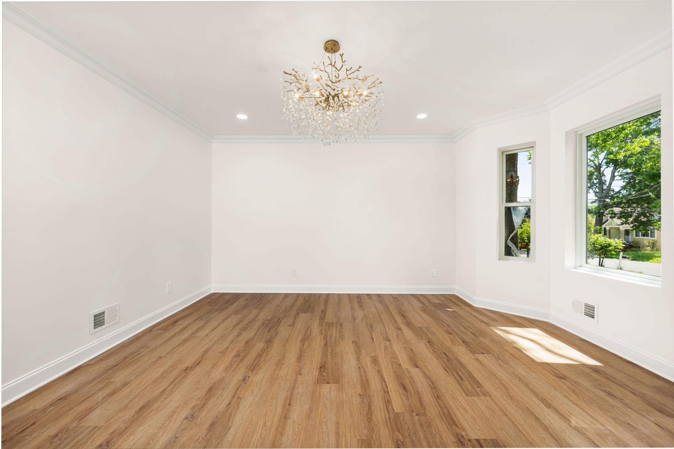 Empty dining room before virtual staging, Edison NJ