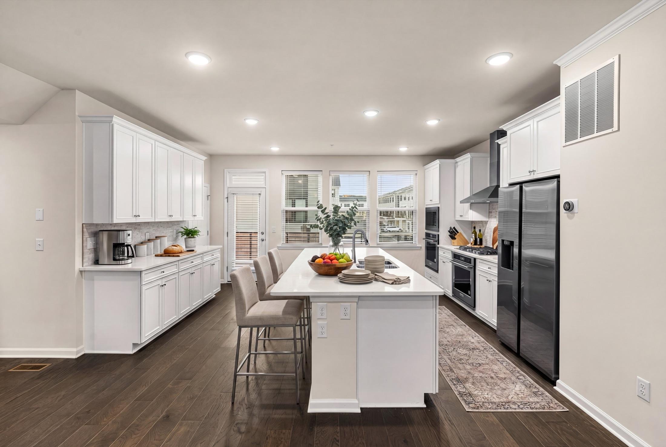 Virtually staged modern flex room